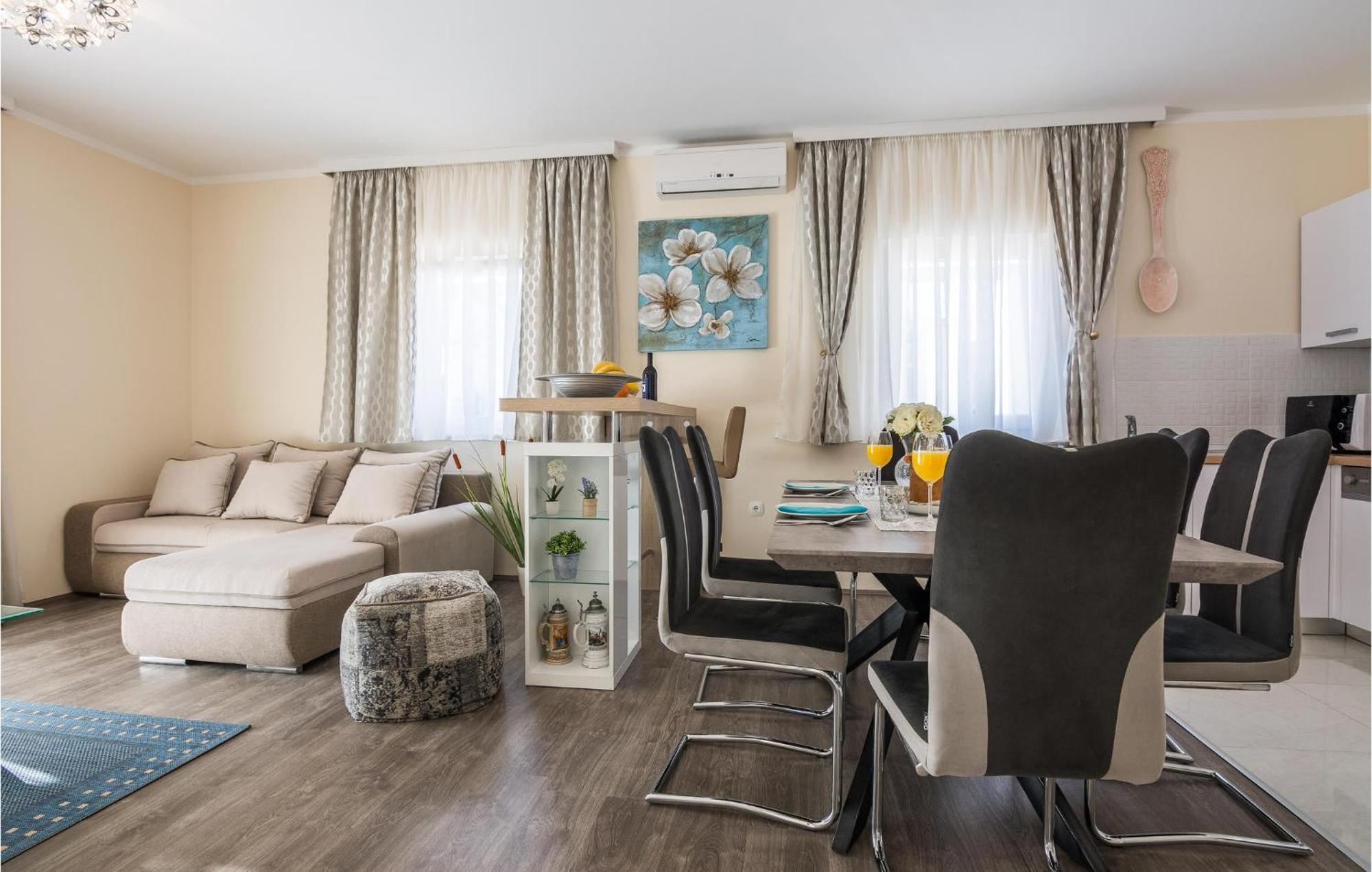 Beautiful Home In Privlaka With Wifi Εξωτερικό φωτογραφία