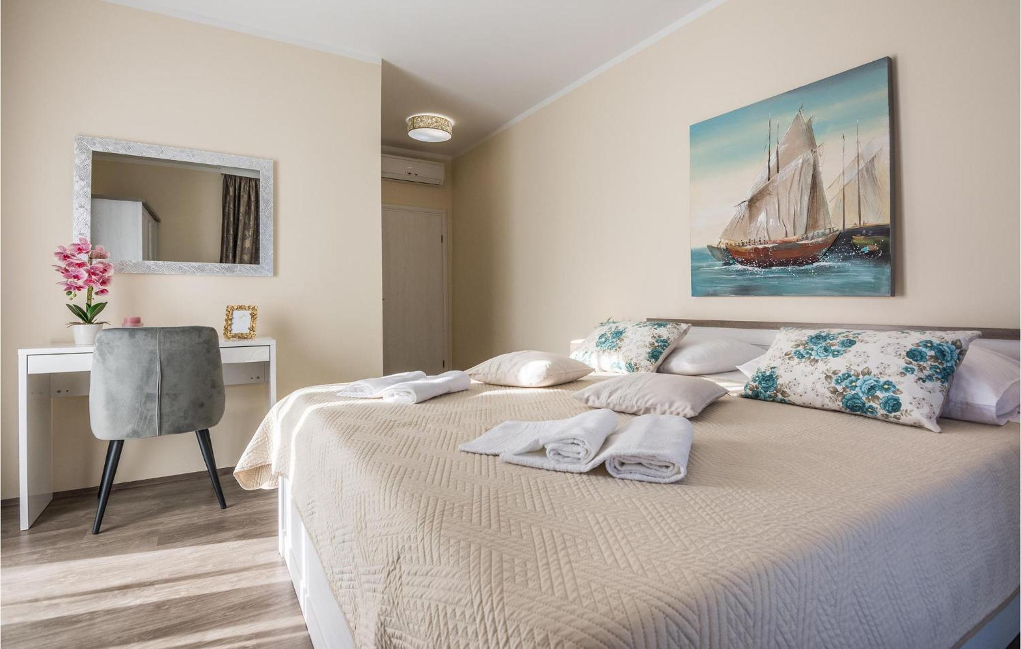 Beautiful Home In Privlaka With Wifi Εξωτερικό φωτογραφία